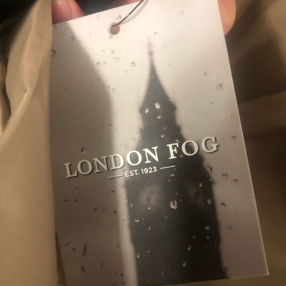 **SOLD** NWT London Fog Lined Trench Coat - Picture 5 of 8